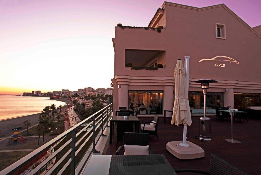 Vincci Seleccion Aleysa Hotel Benalmádena Exterior foto The hotel's terrace